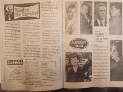 Sinema Ekspres Haftalık Ses Tiyatro ve Sinema Mecmuası Dergisi - 11 Mayıs 1964 - Sayı : 7 - Fatma Girik - Zeki Müren - Leyla Sayar - Hayri Caner - Jaques Robert - Sadri Alışık - Semra Sar - Osman F. Seden - Remzi Contürk - Hülya Koçyiğit - Orhan Günşiray - Aliki Vuyuklaki - Ekrem Bora - Tamer Yiğit - Göksel Arsoy - Sadri Alışık - Metin Erksan - Hülya Koçyiğit - Celal Sılay - Bekir Büyükarkın - Semra Sar - Uğur Tarıman - Salih Karadeniz - Hayri Caner - Ahmet Tarık Tekçe - Erhan Tığlı - Kadir Savun - Erol Taş - Hulusi Kentmen - Senih Orkan - Mualla Sürer - Muazzez Arçay - Melahat İçli - Suzan Avcı - Zühal Tan - Şeyma Kutsal - Aslan Babal - Kızgın Delikanlı - Göksel Arsoy - Türkan Şoray - Suna Pekuysal - Ahmet Tarık Tekçe - Mümtaz Ener - Hüseyin Baradan - Sami Hazinses fotoğraf ve haberi - Tam Takım Dergi