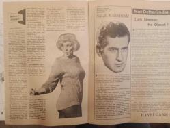 Sinema Ekspres Haftalık Ses Tiyatro ve Sinema Mecmuası Dergisi - 11 Mayıs 1964 - Sayı : 7 - Fatma Girik - Zeki Müren - Leyla Sayar - Hayri Caner - Jaques Robert - Sadri Alışık - Semra Sar - Osman F. Seden - Remzi Contürk - Hülya Koçyiğit - Orhan Günşiray - Aliki Vuyuklaki - Ekrem Bora - Tamer Yiğit - Göksel Arsoy - Sadri Alışık - Metin Erksan - Hülya Koçyiğit - Celal Sılay - Bekir Büyükarkın - Semra Sar - Uğur Tarıman - Salih Karadeniz - Hayri Caner - Ahmet Tarık Tekçe - Erhan Tığlı - Kadir Savun - Erol Taş - Hulusi Kentmen - Senih Orkan - Mualla Sürer - Muazzez Arçay - Melahat İçli - Suzan Avcı - Zühal Tan - Şeyma Kutsal - Aslan Babal - Kızgın Delikanlı - Göksel Arsoy - Türkan Şoray - Suna Pekuysal - Ahmet Tarık Tekçe - Mümtaz Ener - Hüseyin Baradan - Sami Hazinses fotoğraf ve haberi - Tam Takım Dergi