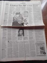 Cumhuriyet Gazetesi - 29  Eylül 1996 - Galatasaray Avrupa 2.si - Nermin Erbakan Orduevine Türbanlı Girerim - Meral Akşener'den Refah Partisi İtirafı -  Eğitim Şeriat Tehdidi - Türkan Saylan - Afganistan'da Kızların Okula Gitmesi Kadının Sokağa Çıkması Yasak -  Tansu Çiller'den Boris Yeltsin'e Geçmiş Olsun - 2 Mahkum Cezaevinde Kendini Yaktı - CHP Türbanla Yargıçlık Olmaz