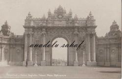 Stamboul - Dolma Bagtche Palace Main Entrance / Çifçi Kütüphanesi Ahmet Akif