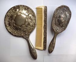 GÜMÜŞ KAPLAMA 120 YILLIK AYNA TARAK VE FIRÇA SETİ