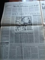 Cumhuriyet Gazetesi - 4 Haziran 2000 - Galatasaray Artık Şirket - Real Madrid'li Etoo Fenerbahçe'de - Fidel Castro - SEKA - Hikmet Sami Türk F Tipini Övdü - Yüce Divan Bunalımı Tırmanıyor - ANAP'tan Tehdit Bülent Ecevit'ten Uyarı - Nazım Hikmet Çınarı'na Kavuştu - Pina Bausch İle Akdeniz Coşkusu