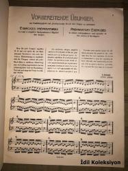 A. Schmitt - Vorbereitende Ubungen - Exercices Preparatoires - OP. 16 I Piano Solo - Universal Edition - Almanca , İngilizce (A. Schmitt - Hazırlık çalışmaları - OP. 16 - solo piyano)