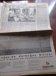Cumhuriyet Gazetesi - 20 Ekim 1991- Beşiktaş'ı Şifo Mehmet Kurtardı - PKK'nın Kaçırdığı 8 Erimiz Serbest - Muzaffer Aksoy Bilim Hür Ortamda Gelişir - Alman Hükümeti Troya'nın Peşinde - Demokrasi İçin Sandığa - 30 Milyon Seçmen Oy Kullanıyor - Gönül Yazar Taşbebek Olarak Anılmak İstemiyorum