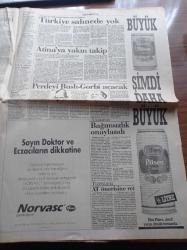 Cumhuriyet Gazetesi - 20 Ekim 1991- Beşiktaş'ı Şifo Mehmet Kurtardı - PKK'nın Kaçırdığı 8 Erimiz Serbest - Muzaffer Aksoy Bilim Hür Ortamda Gelişir - Alman Hükümeti Troya'nın Peşinde - Demokrasi İçin Sandığa - 30 Milyon Seçmen Oy Kullanıyor - Gönül Yazar Taşbebek Olarak Anılmak İstemiyorum