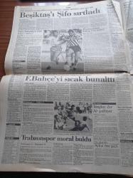 Cumhuriyet Gazetesi - 20 Ekim 1991- Beşiktaş'ı Şifo Mehmet Kurtardı - PKK'nın Kaçırdığı 8 Erimiz Serbest - Muzaffer Aksoy Bilim Hür Ortamda Gelişir - Alman Hükümeti Troya'nın Peşinde - Demokrasi İçin Sandığa - 30 Milyon Seçmen Oy Kullanıyor - Gönül Yazar Taşbebek Olarak Anılmak İstemiyorum