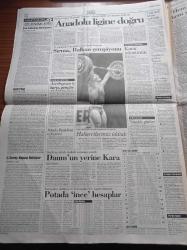 Cumhuriyet Gazetesi - 9 Nisan 1996 - Balkan Artistik Buz Pateni Şampiyonası'nda Sırma Altay - Naim Süleymanoğlu Olimpiyatlar İçin İddialı - Mehmet Ağar Hukuku Çiğniyor - Refah Partisi'nden Harem Selamlık Plaj Önerisi - Bir Sinema Ustası Michelangelo Antonioni Yaşam Boyu Onur Ödülü Aldı - Erzincan Valisi Recep Yazıcıoğlu Atamada Ölçüyü Kaçırdılar - Rıdvan Yenişen İstanbul Vakisi- İsrail'le Yapılan Askeri Anlaşma Sebebiyle Araplardan Türkiye'ye Sert Tepki - 27 Asker Şehit
