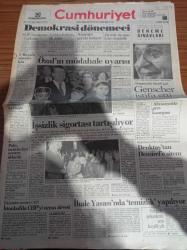 Cumhuriyet Gazetesi - 28 Nisan 1992 - Televizyonların Milli Maç Yarışı - Köprü Altı Heavy Metal - Perpa Sorununu Bakanlık Çözdü - Almanya'da Büyük Şok Genscher İstifa Etti - Cumhurbaşkanı Turgut Özal Kürtçe TV'yi Savundu - Rauf Denktaş'tan Süleyman Demirel'e Sitem - İşsizlik Sigortası Tartışılıyor - Adalet Bakanı Seyfi Oktay - 1 Mayıs'a Yetersiz İzin