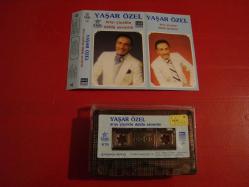 YAŞAR ÖZEL ARIYI ÇİÇEKTE DALDA SEVERİM