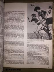 All About Soccer - Jared Lebow - Newsweek Books - İngilizce Kitap (Futbol Hakkında Her Şey)