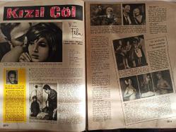Ses Dergisi - 26 Eylül 1964 - Sayı:40 - Tülay German - Erol Büyükburç - Tanju Okan - Ruhan Kumru - Münir Özkul - Muammer Karaca - Aysel Tanju - Stephen Grim - Ava Gardner - Göksel Arsoy - Monica Vitti - Richard Harris - Michalengelo Antonioni - Claude Chabrol - Aysel Gilda - Son Randevu Fotoromanı - Jacques Charrier - Marilu Tolo - Maurice Ronet - Birsen Menekşeli - Özkan Yılmaz - Şeytan Ruhlu Kadın fotoromanı - Tülay German - Erdem Buri - Güneri Tecer - Müzeyyen Senar - Bertold Brecht - Müşfik Kenter - Gülgün Kutlu - Melih Vassaf - Nurşen Girginkoç - Gökçen Hıdır - Ayfer Feray - Metin Seezli - Lale Oraloğlu - Meral Gözendor - Altan Erbulak - Carlos Carlotto - Alain Delon - Her Şey Bir Anda Oldu fotoromanı - Yapı Kredi Bankası reklamı fotoğraf ve haberi - Tam Takım Dergi