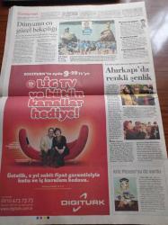 Cumhuriyet Gazetesi - 7 Mayıs 2009 - Ahırkapı Şenliği - Futbolda Kardeş Takım Sıkıntısı - Mardin'de Bilge Köyü Katliamı 70 Çocuk Öksüz Ve Yetim Kaldı - Süleyman Demirel Yaşar Büyükanıt'ın Sözlerine Bozuk Bir Şey Vardı İse Düzeltselerdi Yanıtını Verdi - Osman Paksüt Hakkında Ön İnceleme - Hüsamettin Cindoruk Sivil Sıkıyönetim Var - Profesör Doktor Süheyl Batum Hitler Demokrasisi - Afganistan'da Yine Katliam 100 Kişi Öldü