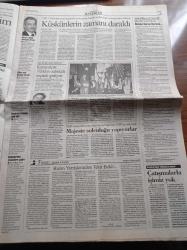 Cumhuriyet Gazetesi - 29 Eylül 2002 -  Türkiye Vücut Geliştirme Şampiyonası - ABD'nin Irak'a Olası Operasyonu Türkiye Tazminat İsteyecek -AKP Şeriatçılar Takıyye Yapıyor - Ar Ge'ye 10 Trilyonluk Pay - Başbakan Bülent Ecevit Kemal Derviş Gibisini Görmedim - ABD'nin Irak'a Olası Operasyonu - Azınlık Vakıfları Milli Güvenlik Kurulu'nu Bekliyor