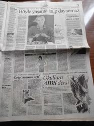 Cumhuriyet Gazetesi - 29 Eylül 2002 -  Türkiye Vücut Geliştirme Şampiyonası - ABD'nin Irak'a Olası Operasyonu Türkiye Tazminat İsteyecek -AKP Şeriatçılar Takıyye Yapıyor - Ar Ge'ye 10 Trilyonluk Pay - Başbakan Bülent Ecevit Kemal Derviş Gibisini Görmedim - ABD'nin Irak'a Olası Operasyonu - Azınlık Vakıfları Milli Güvenlik Kurulu'nu Bekliyor