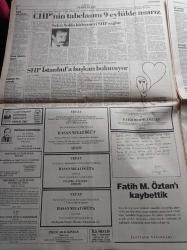 Cumhuriyet Gazetesi - 12 Mayıs 1992 -  Bosna Hersek Cehenneminden Firarın Öyküsü -Beşiktaş Üst Üste 3. Kez Şampiyon - Kakava Şenliğinde Hüznün Adı Yok - Efes Pilsen Şampiyon - Ermenistan Karabağ'ı Yuttu - Firmaların Müzik Aşkı - Pepsi Michael Jackson'ı Getiriyor - Ege Seramik Pavarotti'yi Getiriyor - Batık Kredi 1 Trilyon - Emlakbank'ı Soymuşlar - Bakan Köksal Toptan Koalisyona Ters Düştü - Karpov Kasparov'u Ben Yenerim