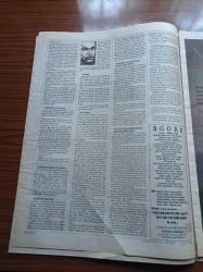 Cumhuriyet Kitap Gazetesi - 8 Ocak 2004 -  Kaşlı Çocukların Barış Şenliği Adlı Yapıtları Üzerine - Nazi İşgalinde Sovyet Kadınları - Paul Verlaine - Şairler Prensi - Ahmet Cevizci- Felsefe Ansiklopedisi'nde Editör Olmak - Semih Poroy - Feklavye'de Dickens'ı Anıyor - Metin Fındıkçı - Mahmud Derviş - Fethi Naci Onat Kutlar'ı Anlatıyor