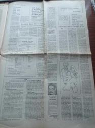 Cumhuriyet Gazetesi - 9 Nisan 1978 - Avrupa Asya Turnesinin İlk Maçında Paris'te Brezilya Fransa'ya Yenildi - Server Tanilli Silahlı Saldırı Sonucu Vuruldu -  Gece Evine Giderken Vurulan Server Tanilli Felç Oldu - Uygarlık Tarihi - Kıbrıs Önerileri Perşembe Günü Waldheim'a Veriliyor Karamanlis ABD'yi Eleştirdi - Yay Kur Soruları Çalındı Sınav Ertelendi - Ülkü Ocakları Aydınlıkevler Şubesi Üç Ay Kapatıldı