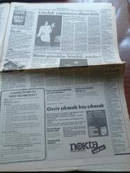 Cumhuriyet Gazetesi - 10 Şubat 1991- Beşiktaş Feyyaz Uçar'la Coştu - Büyükada'ya İzinsiz Dolgu - Adnan Oktar Hoca'nın Gece Dersleri - Ferhan Açıkgöz - Haznedar'da Soygun Koşuyolu'nda Çatışma Taksim'de Ses Bombası İstanbul'da Olaylı Gün - Gorbaçov'dan Taraflara Uyarı Irak Kuveyt'ten Çekilsin - Savaşa Karşı Erotizm - Ekonomide Bahar Umudu - Müşfik Kenter -