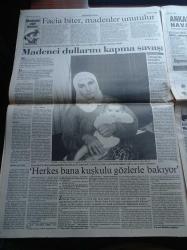 Cumhuriyet Gazetesi - 7 Ekim 1990 - Bahriye Üçok Öldürüldü - Bahriye Üçok'a Bombalı Paket - Erdal İnönü İktidar Görevini Yapsın - Muammer Aksoy Çetin Emeç Turan Dursun'dan Sonra Türbana Karşı Tavrı İle Tanınan Bahriye Üçok'da Suikast Sonucu Öldürüldü - Yeşilçam Jönü Kenan Pars Artık Gazete Bayii - Madenci Dullarını Kapma Savaşı - Trabzonspor Hıncını Fenerbahçe'den Çıkardı