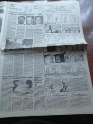 Cumhuriyet Gazetesi - 6 Kasım 1990 - Türkiye Futbol Federasyonu Başkanı Şenes Erzik Naklen Yayın Tehlikeli Oyuncak - ABD Dışişleri Bakanı James Baker'dan Soru Paketi - Ekonomide Derin Kaygı - Başbakan Yıldırım Akbulut Yekta Güngör Özden'in Türban Davalarından Reddini İsteyeceklerini Açıkladı - Üniversitelerde YÖK'e Boykot Hazırlığı - Uygulamalı Din Eğitimi