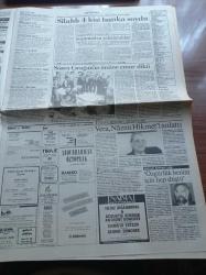 Cumhuriyet Gazetesi - 6 Kasım 1990 - Türkiye Futbol Federasyonu Başkanı Şenes Erzik Naklen Yayın Tehlikeli Oyuncak - ABD Dışişleri Bakanı James Baker'dan Soru Paketi - Ekonomide Derin Kaygı - Başbakan Yıldırım Akbulut Yekta Güngör Özden'in Türban Davalarından Reddini İsteyeceklerini Açıkladı - Üniversitelerde YÖK'e Boykot Hazırlığı - Uygulamalı Din Eğitimi