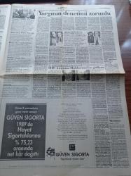 Cumhuriyet Gazetesi - 17 Nisan 1990 - Hande Mumcu MİT Bizi İzliyor - Galatasaray'a Alkışlı Protesto - Fenerbahçe Hidding İle Söz Kesti - Dünya Liselerarası Voleybol Şampiyonası - Sovyet Komünist Partisinin Yayın Organı Pravda Parti Elden Gidiyor - Mandela'ya Onur Konseri - Charlie Chaplin'in Yalnızca Yönettiği Tek Film Parisli Kadın - 50 Yıl Sonra Köy Enstitüleri - Ölüm Orucu - Marksist Solda Yeni Parti Sosyalistlerin Birlik Partisi - Hasan Fehmi Güneş
