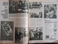 Ses Dergisi - 16 Aralık 1967 - Sayı:51 - Figen Say - Tamer Yiğit - Dean Martin - Peter Lawford - Sammy Davis - Mai Britt - Mia Farrow - Tony Curtis - Christine Kaufman - Hoover Çamaşır Makinesi Reklamı - Jean Gabin - Louis De Funes - Richard Burton - Jean Paul Belmondo - John Wayne - Steve Mc Queen - Zeki Müren - Tokalon Krem Reklamı - Robert Mitchum - Sevda Ferdağ - Yapı ve Kredi Bankası reklamı - Ekrem Bora - Hülya Koçyiğit - Zeynep Aksu - Violetta Ferrari - Lale Oraloğlu - Muammer Karaca - Metin Erksan - Lütfi Akad - Hürrem Erman - Kamuran Yüce - Şeref Gedik - Ümit Utku - Osman Seden - Ertem Göreç - Memduh Ün - Murat Köseoğlu - Sevgi Can - Oralet İçeçek Tozu Reklamı - Ajda Pekkan - Ayla Dikmen - Timur selçuk - Şahime Erton - Yalçın Ateş - Vanessa Redgrave - Terence Stamp - Julie Christie - Kirk Douglas - Pe Re Ja kolonya reklamı - Tam Takım Dergi