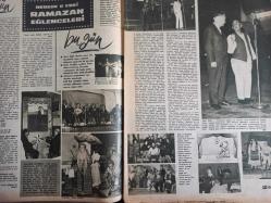 Ses Dergisi - 23 Aralık 1967 - Sayı:52 - Filiz Akın - Nerede O Eski Ramazan Eğlenceleri haberi - Hüseyin Erişen - Nejat Uygur - Ayhan Işık - Sema Özcan - Ediz Hun - Hoover Çamaşır Makinesi Reklamı - Peter Sellers - Blake Edwards - Johnny Hallyday - Özcan Tekgül - Necla İz - Doris Day - Moşe Dayan - Yael Dayan - Asaf Dayan - Pe Re Ja Kolonya Reklamı Posteri - Behiye Aksoy - Sühendan Tek - Lutfullah Sururi - Asaf Çiyiltepe - Güner Sümer - Yusuf Sururi - Bedia Muvahhit - Engin Cezzar - Sadık Şendil - Bülent ORan - Ali Cemali - Kemal İşmen - Cengiz Tacer - Necip Sarıcıoğlu - Nivea Krem Reklamı - Guiliano Gemma - Vasfi Uçaroğlu - Buffalo Springfield - İbrahim Solmaz - Yapı ve Kredi Bankası Reklamı - Hüseyin Peyda - Filiz Akın - Sadri Alışık - AEG Çamaşır Makinesi Reklamı - Tam Takım Dergi