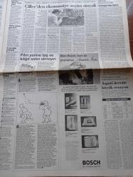 Cumhuriyet Gazetesi - 10 Mayıs 1995 - Tolunay Kafkas Ve Metin Mert Fenerbahçe Yolunda - Boğaziçi'nde Bir Garip Müşfik Kenter - Cuntanın Adaleti İdam - Deniz Gezmiş İçimizdeki Hicran Yarası - Kurban Bayramı - Siyasilere Görüş Yasağı - İşçi Bayrama Grevle Giriyor - Cami İmamı İBDA- C Örgütü Üyesi Çıktı - Süleyman Demirel Türkiye Komplo Karşısında