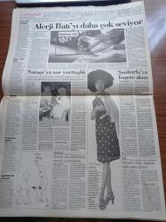 Cumhuriyet Gazetesi - 10 Mayıs 1995 - Tolunay Kafkas Ve Metin Mert Fenerbahçe Yolunda - Boğaziçi'nde Bir Garip Müşfik Kenter - Cuntanın Adaleti İdam - Deniz Gezmiş İçimizdeki Hicran Yarası - Kurban Bayramı - Siyasilere Görüş Yasağı - İşçi Bayrama Grevle Giriyor - Cami İmamı İBDA- C Örgütü Üyesi Çıktı - Süleyman Demirel Türkiye Komplo Karşısında