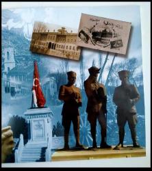 2012 PTT Kültür Varlıklarımız Kütahya porselen Tanıtım kitapçığı 38 sayfa İçerisinde Blok pul 6 farklı kartpostal ile birlikte