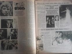 Ses Dergisi - 17 Ağustos 1968 - Sayı:34 - Türkan Şoray - Sophia Loren - Selda Alkor - Semih Sezerli - Sema Özcan - Süleyman Turan - Beverly Hills - Altan Erbulak - Elizabeth Taylor - Cevdet Sunay - Claudia Cardinale - Audrey Hepburn - Nazan Şoray - Rüçhan Adlı - Yücel Hekimoğlu - Silvie Vartan - Johnny Hallyday - Rock Hudson - Hülya Koçyiğit - Tommy Steele - Selda Alkor - Vasfi Uçaroğlu - Sean Connery - Jmes Bond - Richard Harris - Hülya Koçyiğit - Nilüfer Koçyiğit - Sophia Loren - Carlo Ponti - Erkan Yolaç - Hulusi Kentmen -  Uğur Güçlü - Selda Alkor - Nilgün Utku - Rita Hayworth - Claudine Auger - Nivea Crem Reklamı - Yıldız Tezcan - Dario Morena - Nuri Sesigüzel - İsmet Sıral - Cliff Richard - Juanito - Vural Pakel - Mehmet Özarslan - Yalçınkaya Tünay - Yılmaz Sayan - Dirk Bogarde - Pe Re Ja Kolonya Reklamı - Tam Takım Dergi