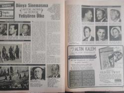 Ses Haftalık Aktüalite Sinema Tiyatro Müzik ve Gençlik Mecmuası Dergisi - 5 Ekim 1968 - Sayı:41 - Türkan Şoray - Hülya Koçyiğit - Fatma Girik - Belgin Doruk - Nebahat Çehre - Fikret Hakan - Elizabeth Taylor - Richard Burton - Stanley Baker - Hülya Koçyiğit - Ediz Hun - Doret Nihat - Erol Büyükburç - Esen Püsküllü - Roger Vadim - Catherine Deneuve - Jack Lemmon - Persil Deterjan Reklamı - Raquel Welch - Jim Brown - Kuzey Vargın - Gönül Yazar - Maruf Bekdaş - İsmail Dokuzoğlu - Necdet Çağlar - Sadri Alışık - Zeynep Aksu - Maruf Bekdaş - Cüneyt Arkın - Öztürk Serengil - Hülya Koçyiğit - Tunç Oral - Sezer Güvenirgil - Brigitte Bardot - Lee Marvin - Prenses İra - Sean Connery - Ayfer Feray - Nisa Serezli - Yapı ve Kredi Bankası Reklamı - Alfred Hitchock - Carol Reed - David Lean - Charles Laughton - Charlie Chaplin - Akın Tekstil Reklamı - Ayten Alpman - Dave Dee - Zeynep Aksu - Ufa Margarin Reklamı - Tam Takım Dergi