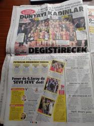 Hürriyet Gazetesi - 4 Mayıs 2017 - Fenerbahçe Ve Galatasaraylı Kadın Voleybolcular Beraber Poz Verdi Fair Play Ödülüne Aday Gösterildiler - Recep Tayyip Erdoğan Ve Vladimir Putin Harita Üzerinde Müzakere Yaptı - İdlib Çatışmasızlık Bölgesi İlan Edildi - FETÖ'cü Amir Durmadı Vuruldu - CHP Lideri Kemal Kılıçdaroğlu Sayın Deniz Baykal'ı Saygıyla Karşılarız Ama - Yeni HSYK'yla HSYK'ya Veda