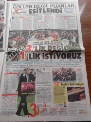 Hürriyet Gazetesi - 28 Eylül 2015 - Beşiktaş Fenerbahçe Düellosu Kartal'ın - Nurgül Yeşilçay - Başbakan Ahmet Davutoğlu Beşar Esad'lı Geçiş Geçiş Olmaz - Kemal Kılıçdaroğlu Aydın Doğan'ın Mektubu Çok Önemli - Kral Selman Hac Bakanı'nı Görevden Aldı - Selahattin Demirtaş - İspanya'da Bağımsızlık Yanlıları Kazandı
