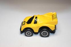 Markasız 1:64 otomobil