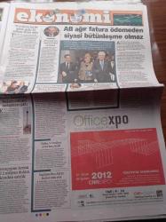 Hürriyet Gazetesi - 31 Ocak 2012 - Beşiktaş'a Serbest Galatasaray'a Yasak - Marilyn Monroe Twiti Yaktı - Sahada Yatan Üstsüz Kadına RTÜK Uyarısı - Yüz Nakli Yapılan Uğur Acar'ın Yeni Yüzde Tercihi Top Sakal- Beşar Esad Ailesini Kaçıramadı- Başbakan Recep Tayyip Erdoğan Ulusa Seslendi - Mini Buzul Çağı Geliyor - Türkiye Futbol Federasyonu Başkanı Mehmet Ali Aydınlar İstifa Yok Yola Devam