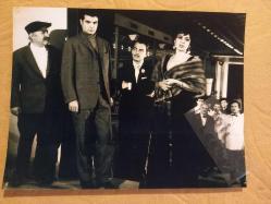 TÜRKAN ŞORAY'IN TIPKI BASIM FOTOĞRAFI - 20 x 15 cm EBADINDA - FOTOĞRAF KAĞIDINA BASKI, MURAT SOYDAN, MUZAFFER TEMA ve ALİ ŞEN İLE