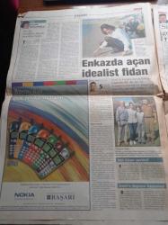 Milliyet Gazetesi - 7 Şubat 2000 - Yüksek Seçim Kurulu'na Üye Seçimi Tam Bir Komediye Dönüştü - 140 Günde İki Kişi Seçemediler - Korucular Yeni Döneme Hazırlanıyor - Zülfikar İzol Silahını Bırakıp Okuluna Dönecek - Nükhet Duru Depremde Türkiye'nin Yardımına Koşan Yunan Ekibinden Doktor Yannis Gionis'e Aşık - Çeçen Komutan Şamil Basayev Artık Rusya'yla Tek Bacağıyla Savaşacak - Taliban Uyudu