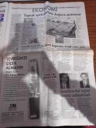 Milliyet Gazetesi - 30 Nisan 1996 - Trabzonspor Fenerbahçe Maçı İçin Olağanüstü Güvenlik Önlemleri Alınacak - Çeçenlerin Anası Dudayeva Süleyman Demirel'e Mesaj Yolladı  Beni Boris Yeltsin'le Görüştürün - Başbakan Mesut Yılmaz Gökova'dan Geçti - Habitat'ta Koşullu Özgürlük - Saddam Hüseyin'in Doğum Günü - Türkiye Tüm Dünyada Kara Para Cenneti İlan Edilebilir - Polisler Askere