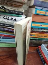 Bukre - Bazı Aşklar Aşka İhanettir