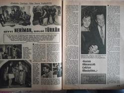 Ses Dergisi - 31 Mayıs 1969 - Sayı:23 - Filiz Akın - Pervin Par - Neriman Köksal - Orhan Günşiray - Tanju Gürsu - Robert Taylor - Ursula Thiess - Eleanor Powel - Kathy Hays - Müşfik Kenter - Pekcan Koşar - Nisa Serezli - Nur Sabuncu - Nejat Girgin - Bülent Koral - Doris Day - Marty Meltcher - Candan İsen - Kamuran Yüce - İbrahim Gözaydın - Sema Özcan - Yılmaz Duru - Eşref Kolçak - İrfan Atasoy - Ekrem Bora - Öztürk Serengil - Pe Re Ja Kolonya Reklamı - Sema Özcan - Kemal Tahir - Şenel Türker - Orhon Arıburnu - Ekrem Bora - Füsun Önal - Feridun Çölgeçen - Aliye Rona - Danyal Topatan  -Fatma Girik - Yul Brynner - Erdoğan Özlüşen - Şenel Türker - Cliff Richard - Tom Jones - Şafak Yüzbaşıgil - Leyla Sümer - John Baez - Çetin Özbey - Jale Alpay - Sevinç Tevs - Steve McQueen - Berkant - Ömer Şerif - Brigitte Bardot - Yapı ve Kredi Bankası Reklamı - Murat Soydan - Meral Çetin - Behice Civelek - Zeynep Aksu - Sevgi Can - Aynur Aydan - Fruko İçecek Reklamı - Tam Takım Dergi
