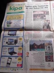 Vatan Gazetesi - 25 Ekim 2009 - Domuz Gribinde İlk Ölüm Ankara'da - Eren Talu Defne Samyeli Sadakatsiz Elimde Kanıtlar Var - Recep Tayyip Erdoğan Habur'da Yaşanan Tablodan Sonra Dağdan İnişe Fren Yaptı - Kadıköy'deki Fenerbahçe Galatasaray Maçı Öncesi Son Tahminler - İrtica Belgesinin Islak İmzalı Orijinalinin Ortaya Çıktığı İddiası Gündemi Sarstı
