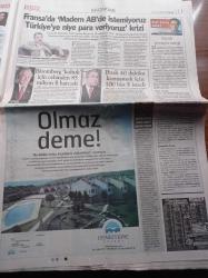 Vatan Gazetesi - 25 Ekim 2009 - Domuz Gribinde İlk Ölüm Ankara'da - Eren Talu Defne Samyeli Sadakatsiz Elimde Kanıtlar Var - Recep Tayyip Erdoğan Habur'da Yaşanan Tablodan Sonra Dağdan İnişe Fren Yaptı - Kadıköy'deki Fenerbahçe Galatasaray Maçı Öncesi Son Tahminler - İrtica Belgesinin Islak İmzalı Orijinalinin Ortaya Çıktığı İddiası Gündemi Sarstı