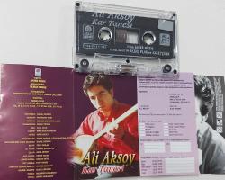 ALİ AKSOY'UN KASETİ KAR TANESİ İSİMLİ NOSTALJİ ORİJİNAL FOTOĞRAFLARI İLE MUHTEŞEM NADİRDİR