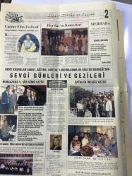 GENÇ KUŞAKLAR - SAYI 22- Sanat ve Kültürel Gazetesi  - Mayıs - HAZİRAN  2000- TAŞRA  TEŞŞKİLATI - 19 MAYIS Gençlik  VE Spor  BAYRAMIMIZI  GALATASARAY  ' IN EVRENSEL BAŞARISI  VE  ATATÜRK GENÇLİĞİYLE  DAHA Mutlu KUTLADIK -UEFA Kupasını ÜlKEMİZE Getiren  Galatasaraylı  Gençlerimizi ve Kulübünü Kutluıyoruz - BAŞYAZI  - Yılmaz YÜKSEL  Güngör - 27 Mayıs 1960 YILI ve BUGÜN-  CANNES Film Festivali  -Genç Kuşaklar  Sanat , Eğitim , Sosyal Yardımlaşma ve Kültür  Derneği 'nin  Sevgi  Günleri ve Gezileri -Bir Ülkenin  Temel  Kurumları  Milli  Eğitim -  Sağlık - Ulaşım - Adalet ve  Milli  Savunma -Profilo  Ticaret Merkezi' nde Halkın İlgisi Çeken  Defileler - Dostluk  Üzerine  -MUSA TAKÇI - Profilo  Sanat  Merkezı'nde Panel - Ülkemizde İlk UEFA Kupası 'nı kazandırdı  -Burgazada Gezisi ve Şiir YARIŞMASI - İçimizdeki  Sesler
