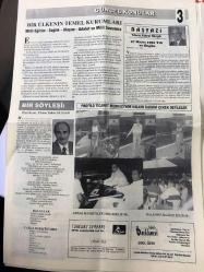 GENÇ KUŞAKLAR - SAYI 22- Sanat ve Kültürel Gazetesi  - Mayıs - HAZİRAN  2000- TAŞRA  TEŞŞKİLATI - 19 MAYIS Gençlik  VE Spor  BAYRAMIMIZI  GALATASARAY  ' IN EVRENSEL BAŞARISI  VE  ATATÜRK GENÇLİĞİYLE  DAHA Mutlu KUTLADIK -UEFA Kupasını ÜlKEMİZE Getiren  Galatasaraylı  Gençlerimizi ve Kulübünü Kutluıyoruz - BAŞYAZI  - Yılmaz YÜKSEL  Güngör - 27 Mayıs 1960 YILI ve BUGÜN-  CANNES Film Festivali  -Genç Kuşaklar  Sanat , Eğitim , Sosyal Yardımlaşma ve Kültür  Derneği 'nin  Sevgi  Günleri ve Gezileri -Bir Ülkenin  Temel  Kurumları  Milli  Eğitim -  Sağlık - Ulaşım - Adalet ve  Milli  Savunma -Profilo  Ticaret Merkezi' nde Halkın İlgisi Çeken  Defileler - Dostluk  Üzerine  -MUSA TAKÇI - Profilo  Sanat  Merkezı'nde Panel - Ülkemizde İlk UEFA Kupası 'nı kazandırdı  -Burgazada Gezisi ve Şiir YARIŞMASI - İçimizdeki  Sesler