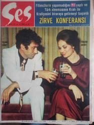 Ses Dergisi - 22 Mayıs 1971 - Sayı:21 - Türkan Şoray -Yılmaz Güney - Münevver Yılmazcan - Hülya Göçmenoğlu - Bahar Erdeniz - Vasfi Rıza Zobu - Asuman Tuğberk - Aydan Adan - Halit Kıvanç - Haldun Taner - Nur Alpan - Semra Karaca - Ceyda Karahan - Tuna Kargılı - Gül Dinçer - Nur Alpan - Verda Erman - Ali MacGraw - Ryan O'Neal - Hülya Darcan - Tanju Korel - Ömer Şerif - Catherine Deneuve - Juliette Greco - Zeki Müren - Yalçın Say - Salih Dizer - Dean Martin - Erol Büyükburç - Oksal Pekmezoğlu - Arzu Okay - Uğur Güçlü - Şule Özgür - Nigar Uluerer - Fatoş Güney - Mick Jagger - Natalie Delon - Roger Vadim - Barış Manço - Fuat Güner - Aziz Ahmet - Elvis Presley - Lux Sabun Reklamı - Omo Deterjan Reklamı - Orhon Arıburnu - James Cagney - Dorothy Lamour - Ali Taygun - Meral Taygun - Fatma Karanfil Posteri - Tam Takım Dergi