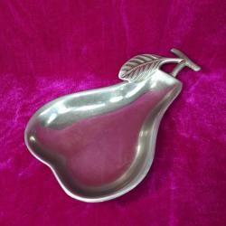 VINTAGE GÜMÜŞ KAPLAMA METAL ARMUT FORMLU ÇEREZLİK TABAK