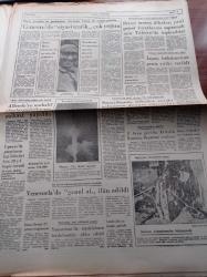 Yeni Ortam Gazetesi - 23 Aralık 1973 - Devlet Tiyatrosu Unesco Haftasına Kahvede Şenlik Var İle Katılacak - Fenerbahçe Göztepe'yi Yendi - Mersin İdmanyurdu Galatasaray - Sabahattin Ali Üzerine Notlar - Henry Kissinger Her Yerde O Var - Siyasi Kulislerde Bülent Ecevit'e Yeniden Görev Verileceği Söyleniyor - Başbakan Naim Talu - Mümtaz Soysal Dün 5. Kez Yargılandı - Enerji Darlığından TV Yayınları Yarım Saat Geç Başlayacak